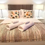 The Luxury Grange Apartments